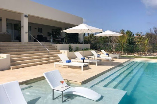 The Wow Factor of Staying in a Private Villa
