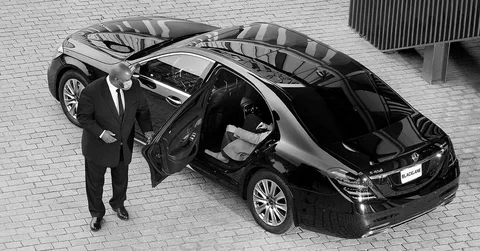 Why Chauffeur Services Are Becoming Essential in New York City